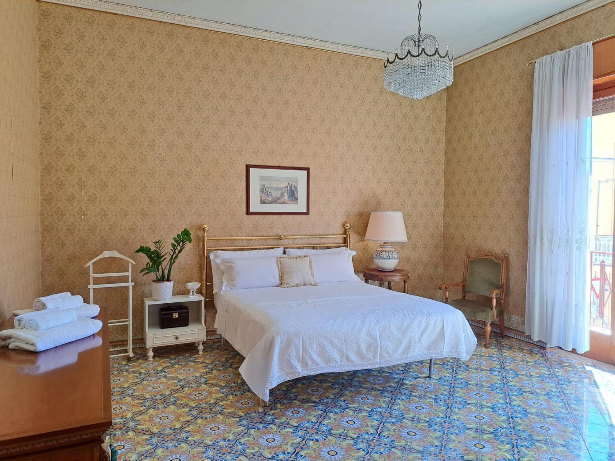 Apartment Casa Rosa By Quokka 360 - Timeless Elegance In Marsala